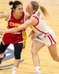 开云-比中国女篮赢球更可喜！宫鲁鸣不再固执，主动削弱张子宇出场时间